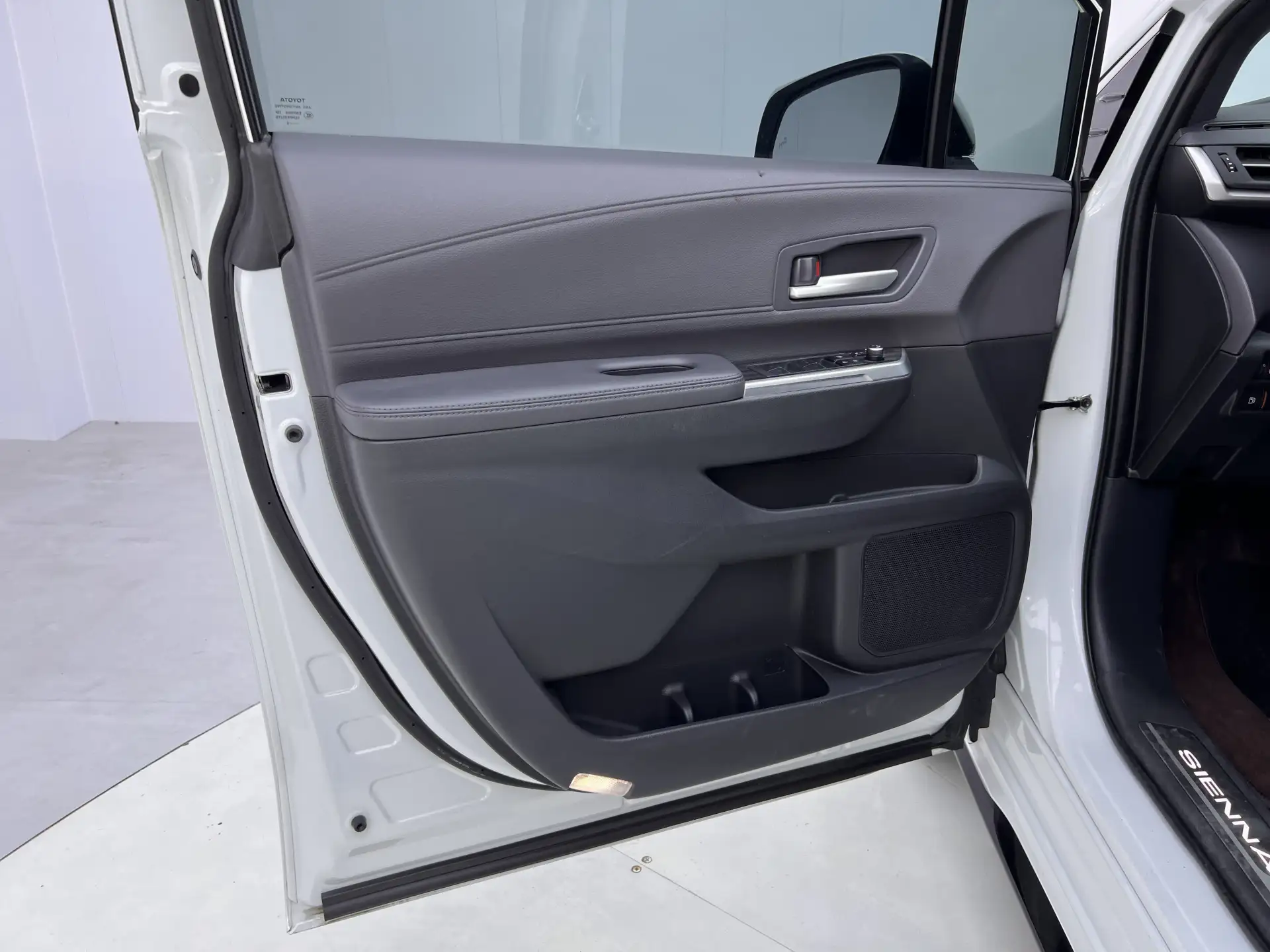 Toyota Sienna, 2024 17