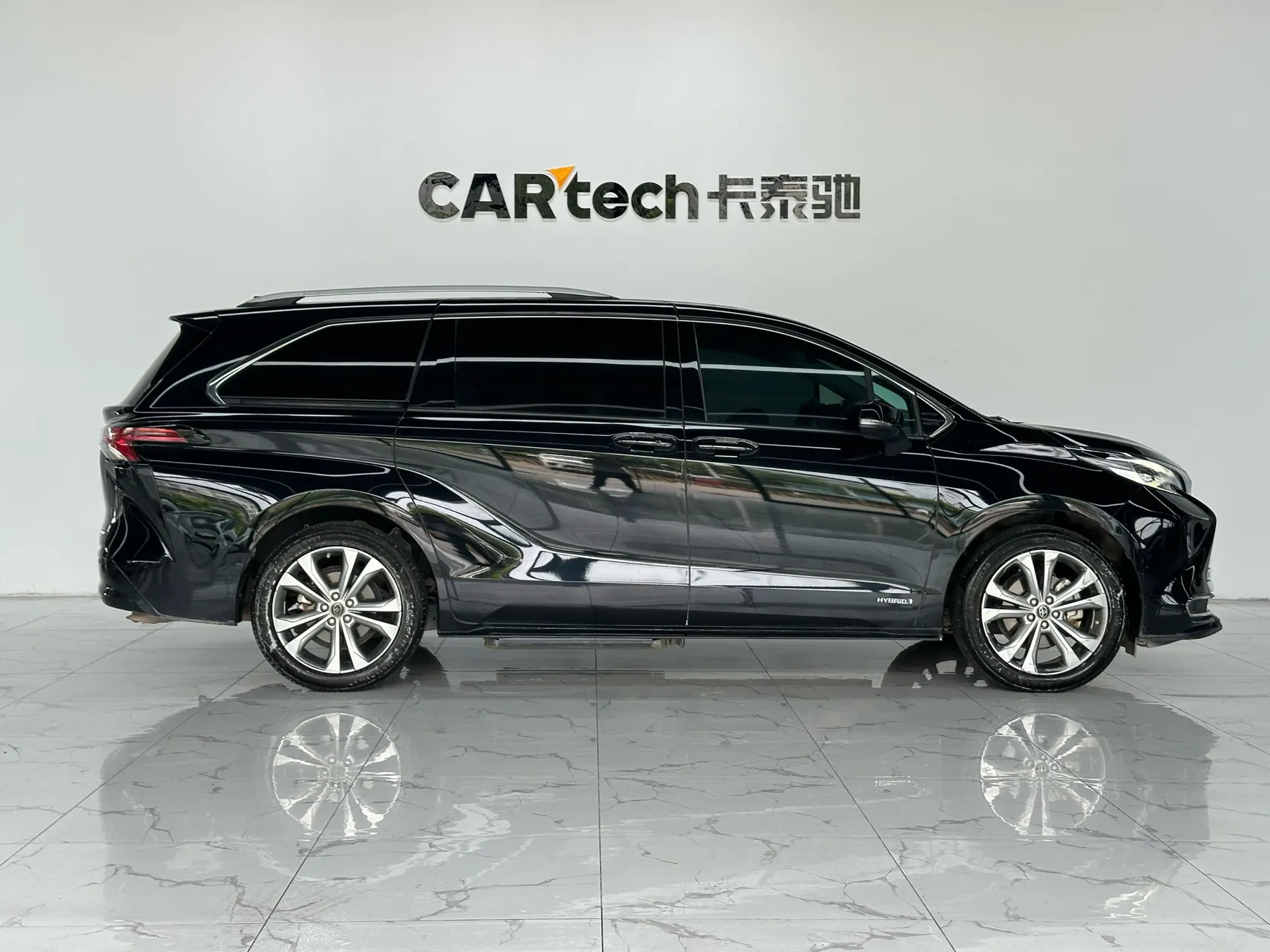 Toyota Sienna, 2022 4
