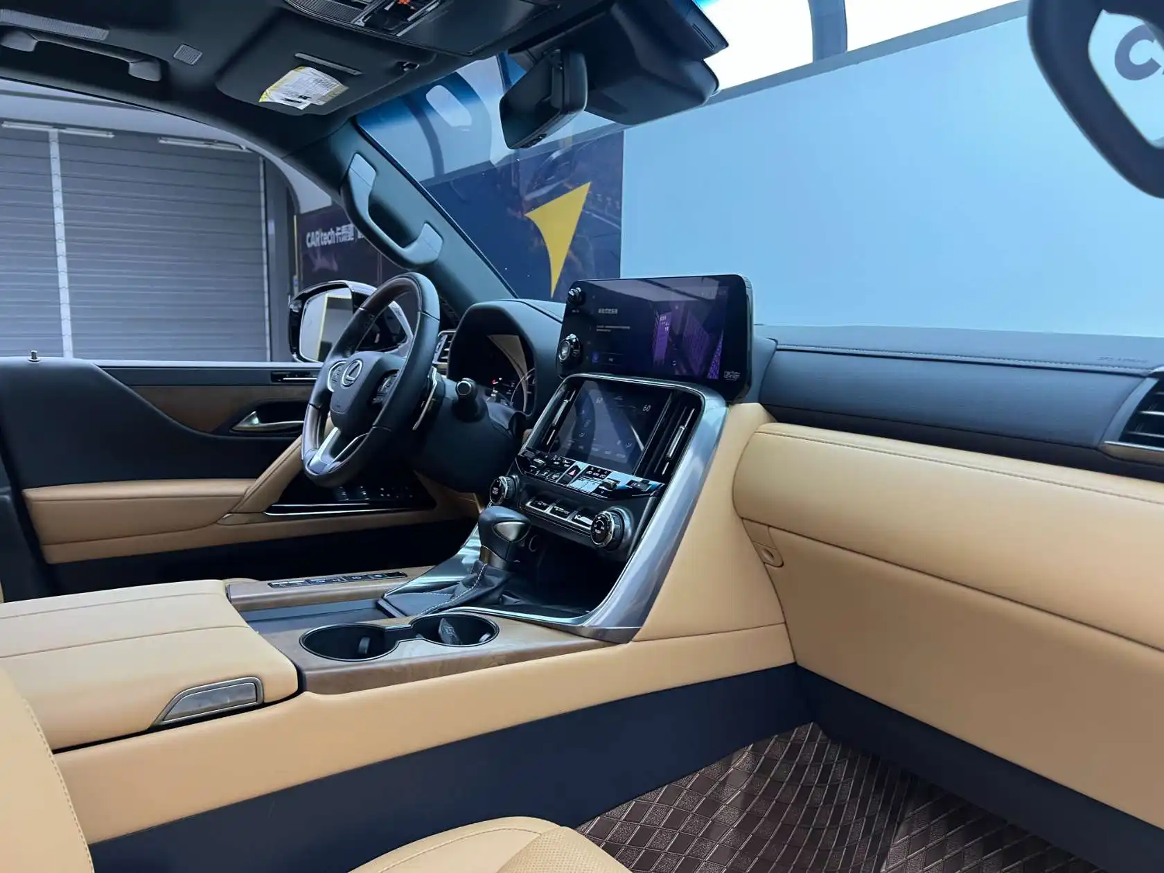 Lexus LX 600, 2025 19