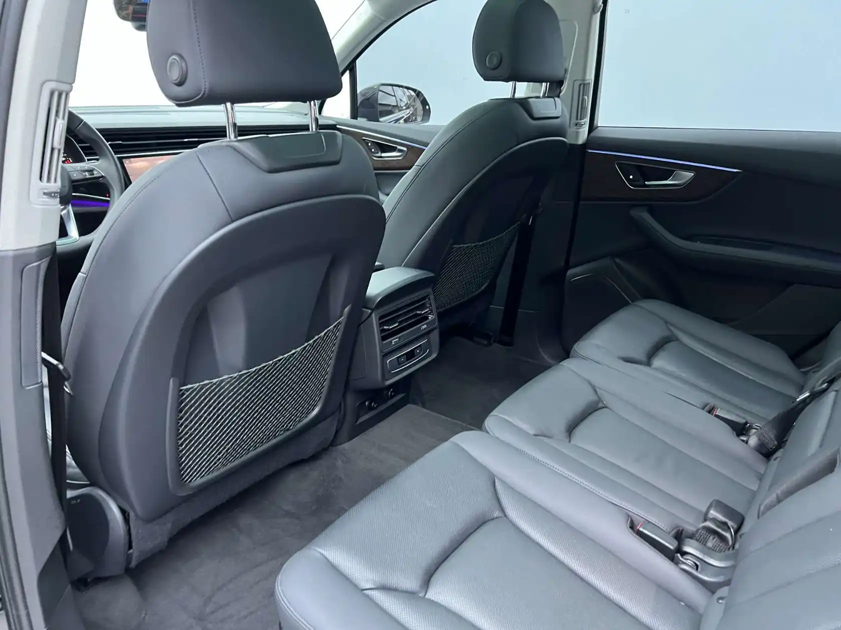 Audi Q7 45 TFSI, 2023 14