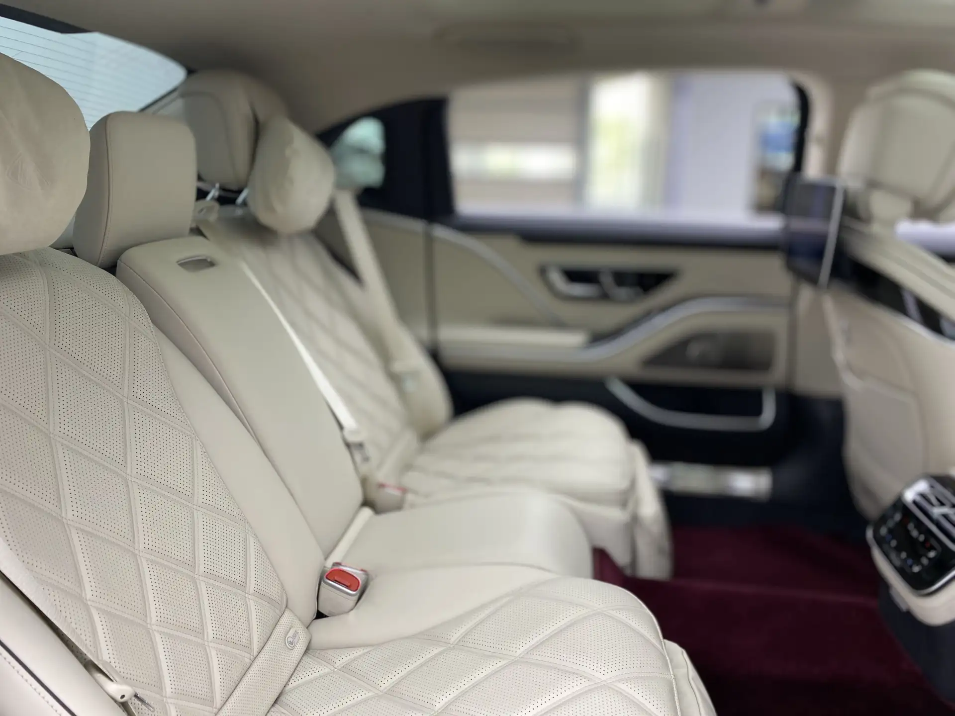 Mercedes-Benz S 480 4MATIC, 2024 12