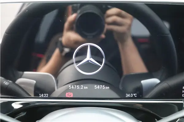 Mercedes-Benz E 300 L, 2026 3