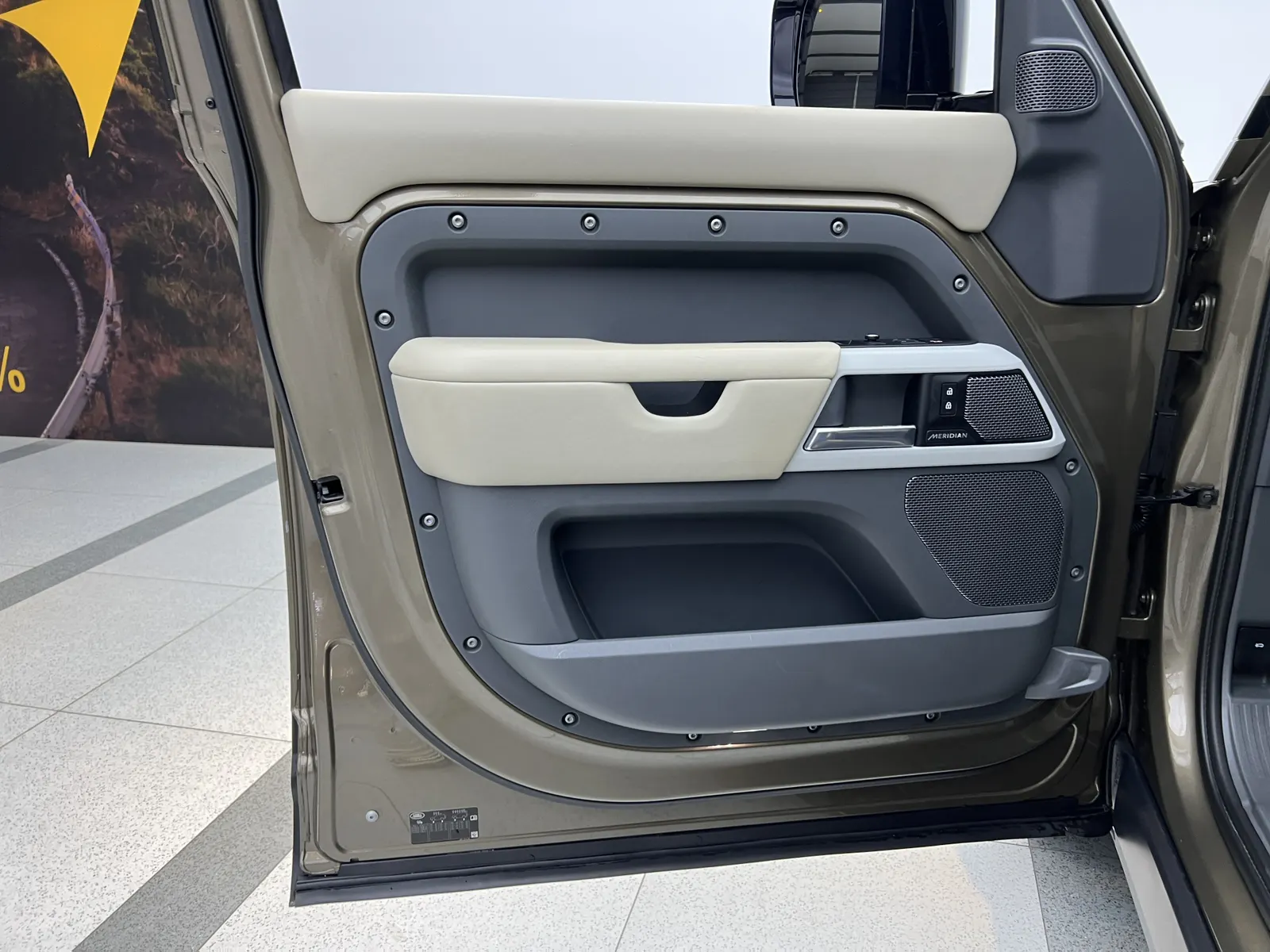 Land Rover Defender, 2020 11