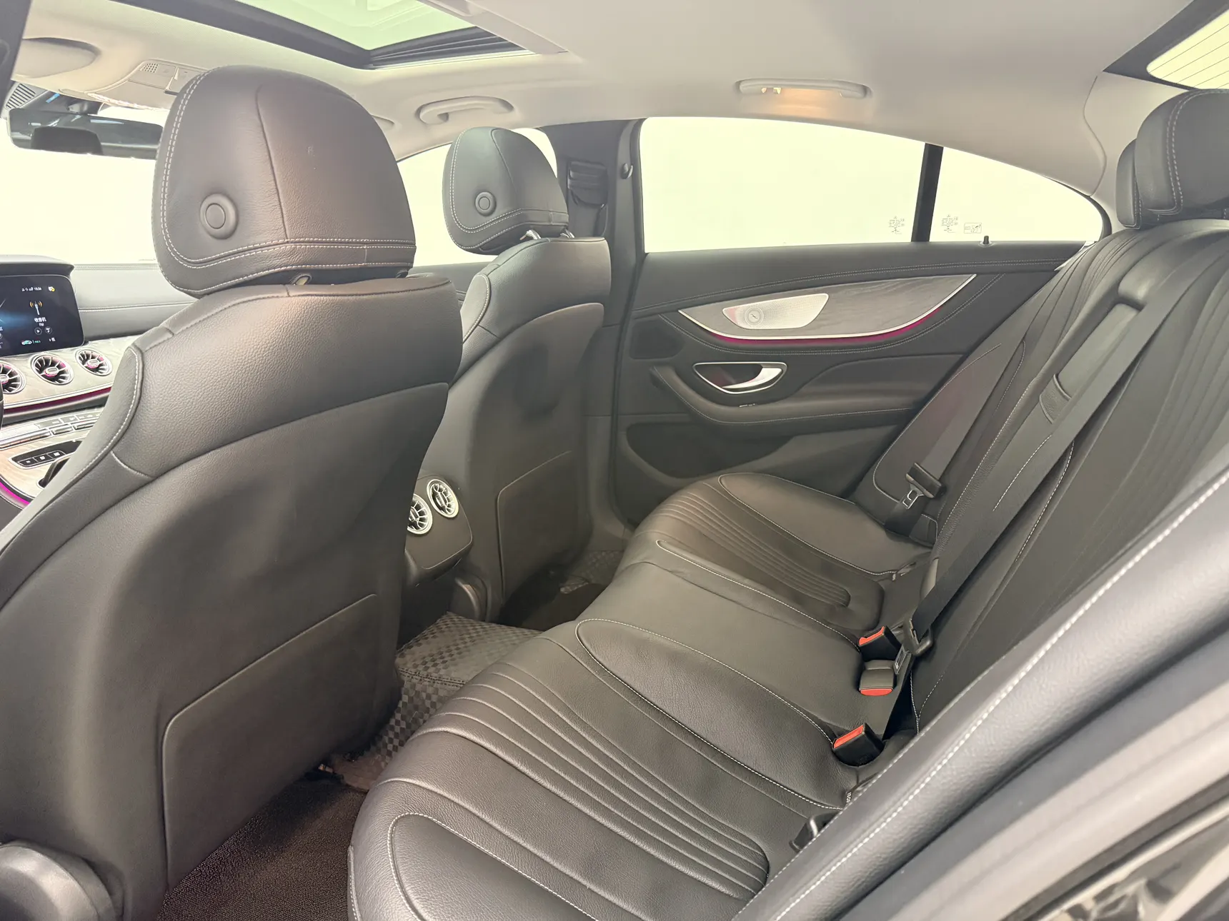 Mercedes-Benz CLS 300, 2021 20