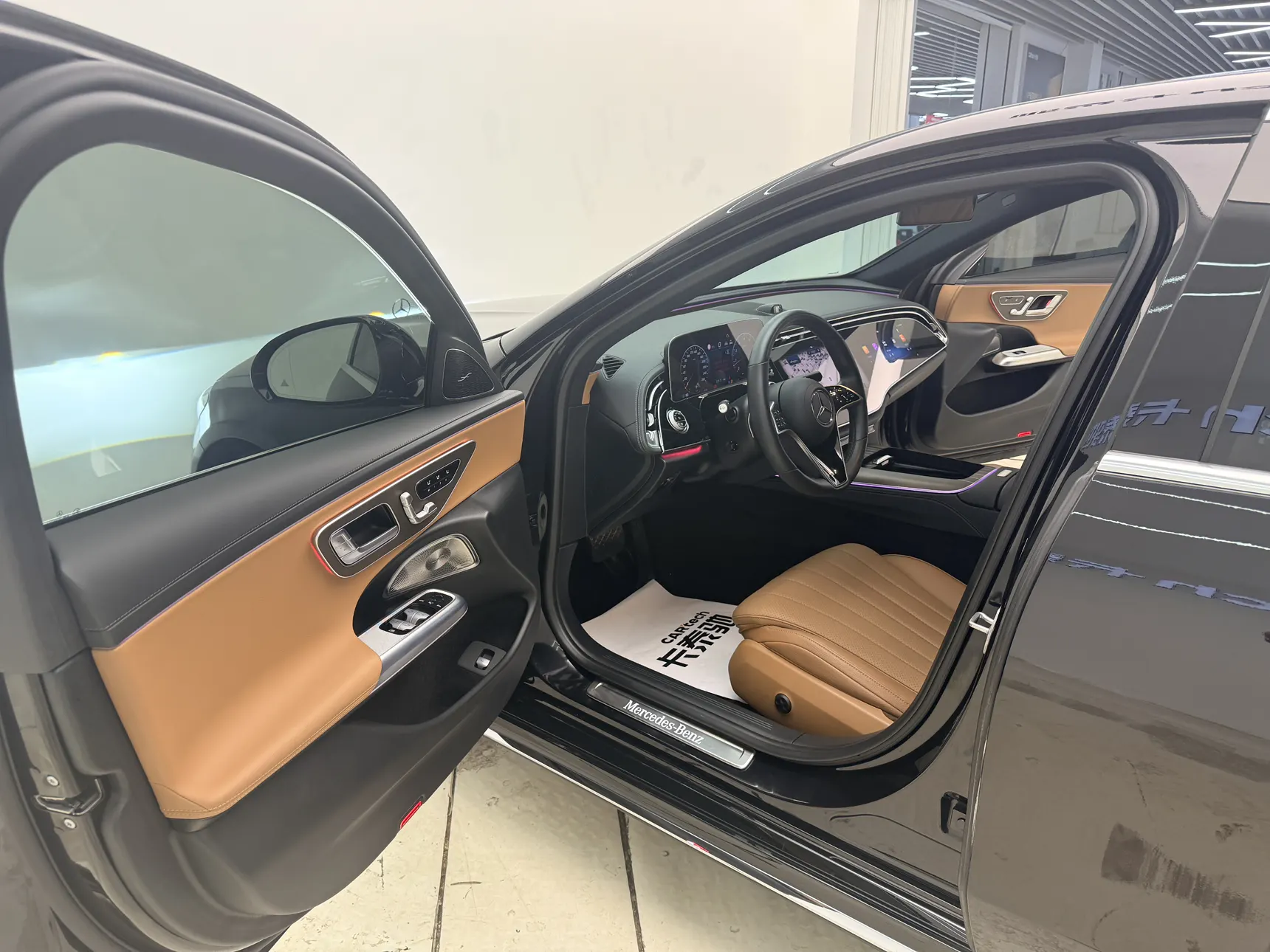 Mercedes-Benz E 300 L, 2024 11