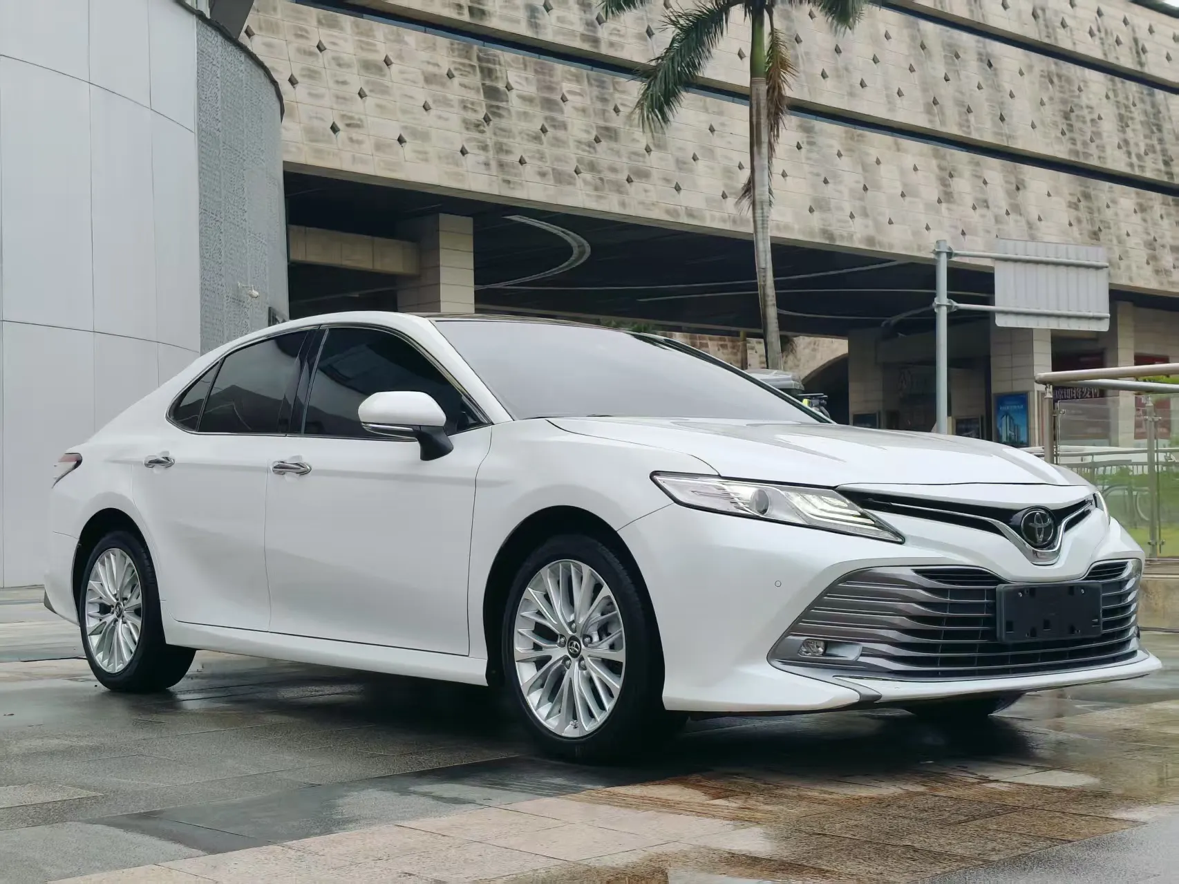 Toyota Camry, 2019 2