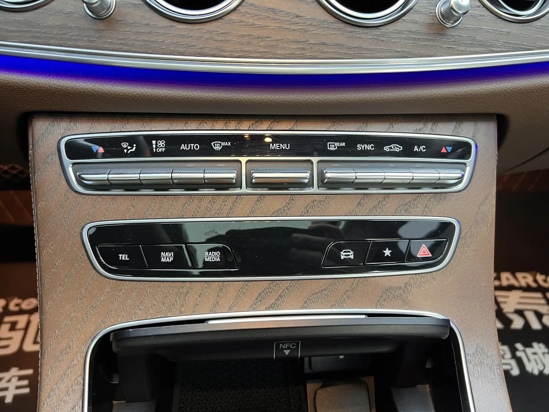 Mercedes-Benz E 300 L, 2023 27