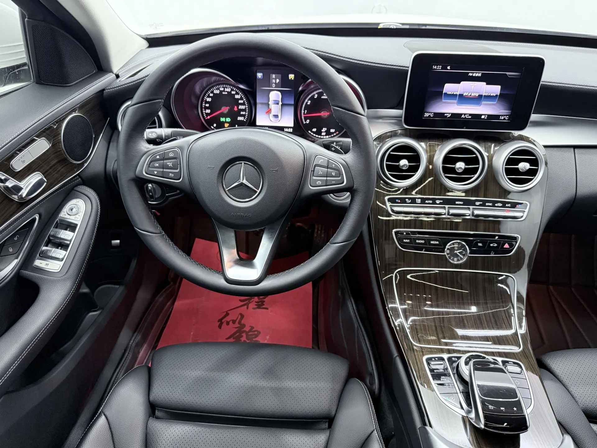 Mercedes-Benz C 200 L, 2018 16
