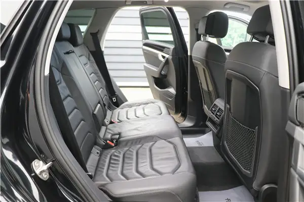 Volkswagen Touareg, 2022 22