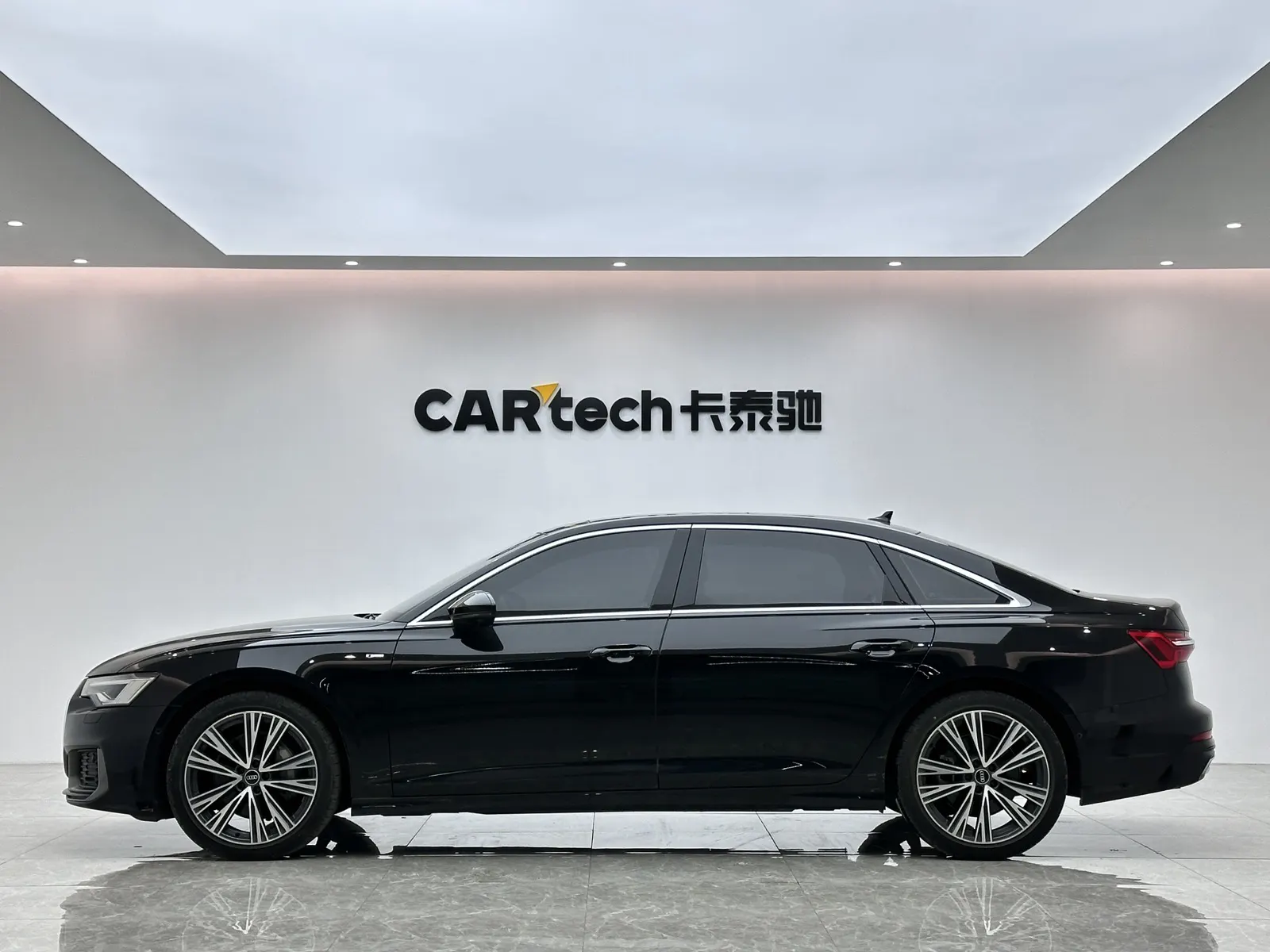 Audi A6L 45 TFSI, 2022 2