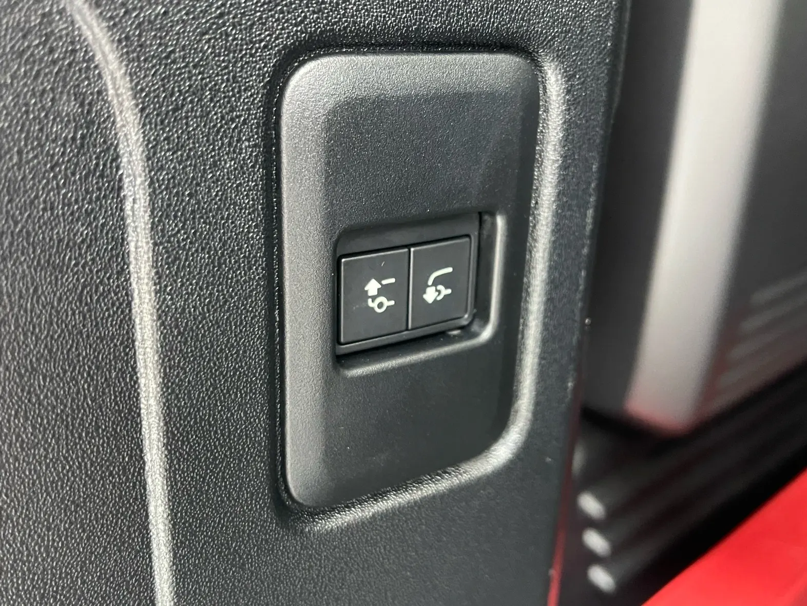 Land Rover Defender, 2024 20