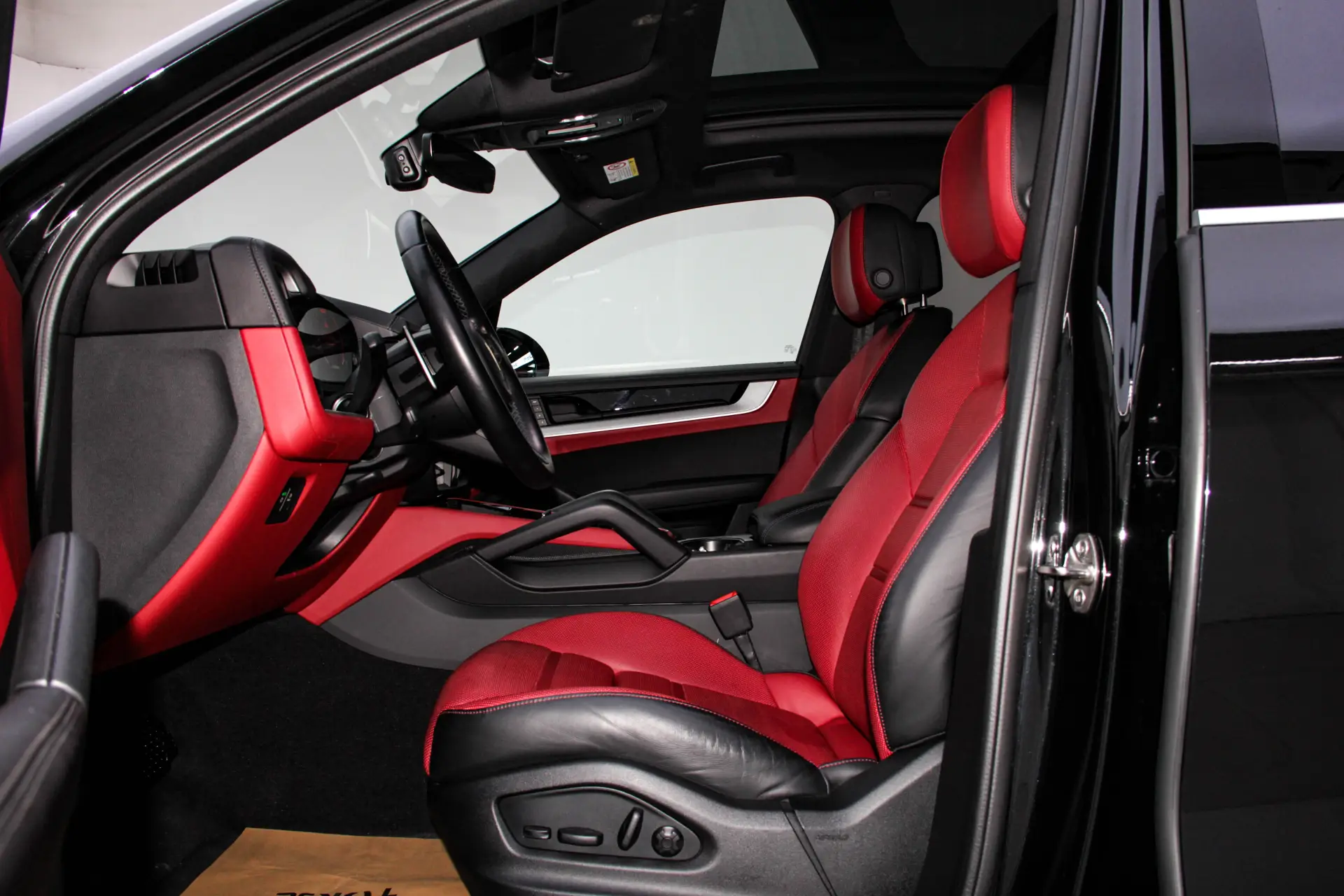 Porsche Cayenne, 2023 26
