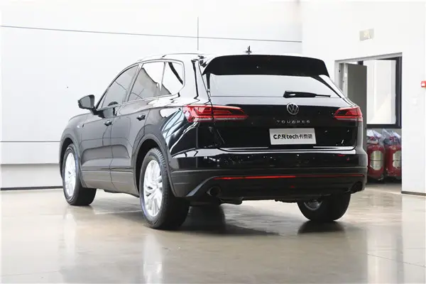 Volkswagen Touareg, 2022 24
