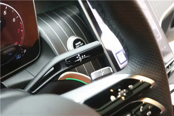 Mercedes-Benz GLC 300 L, 2024 14