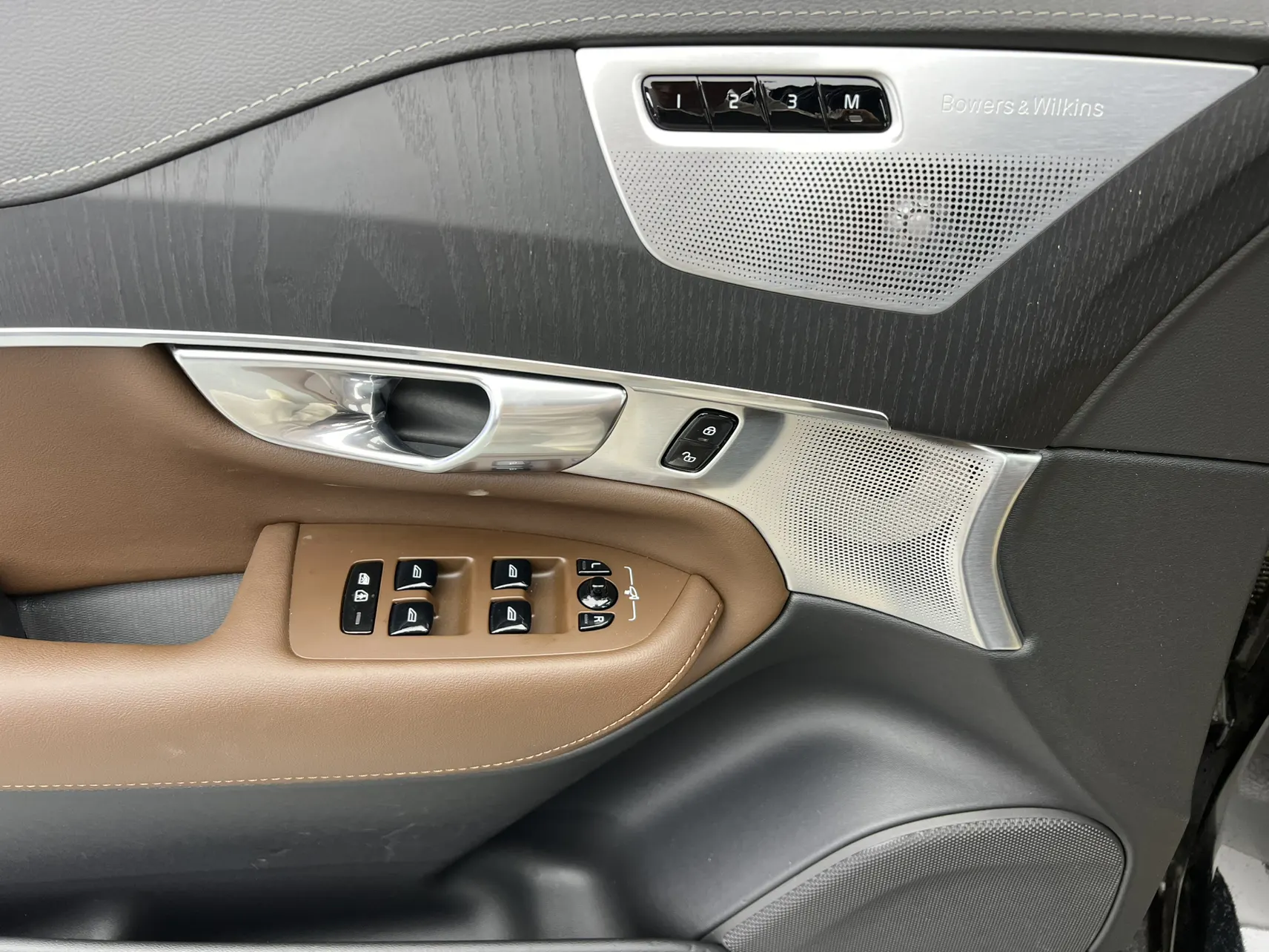 Volvo XC90, 2022 18