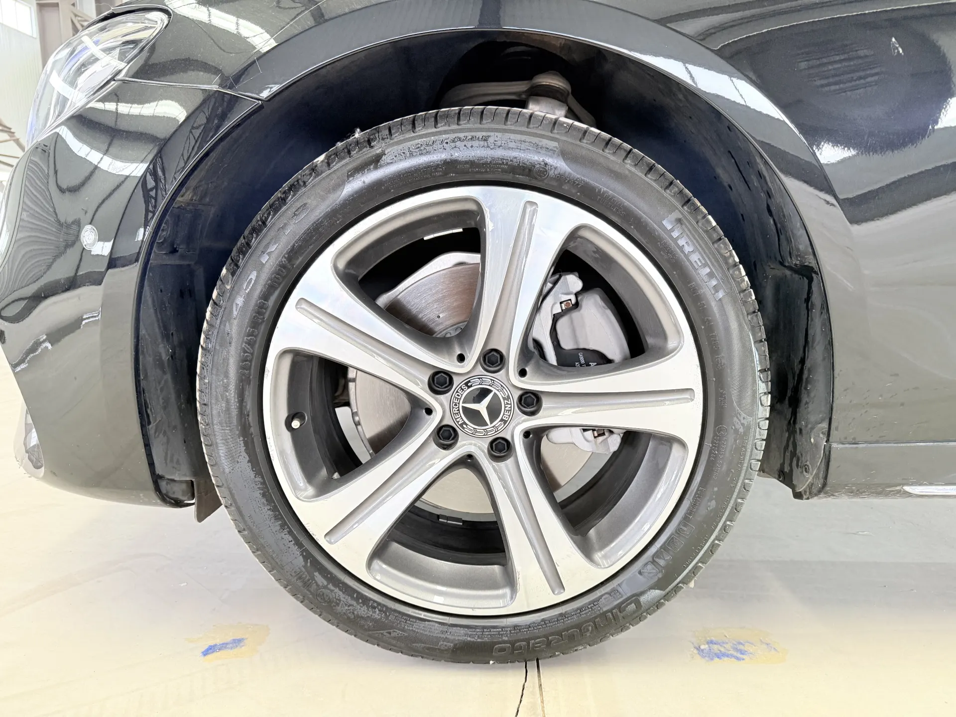 Mercedes-Benz E 200 L, 2019 8