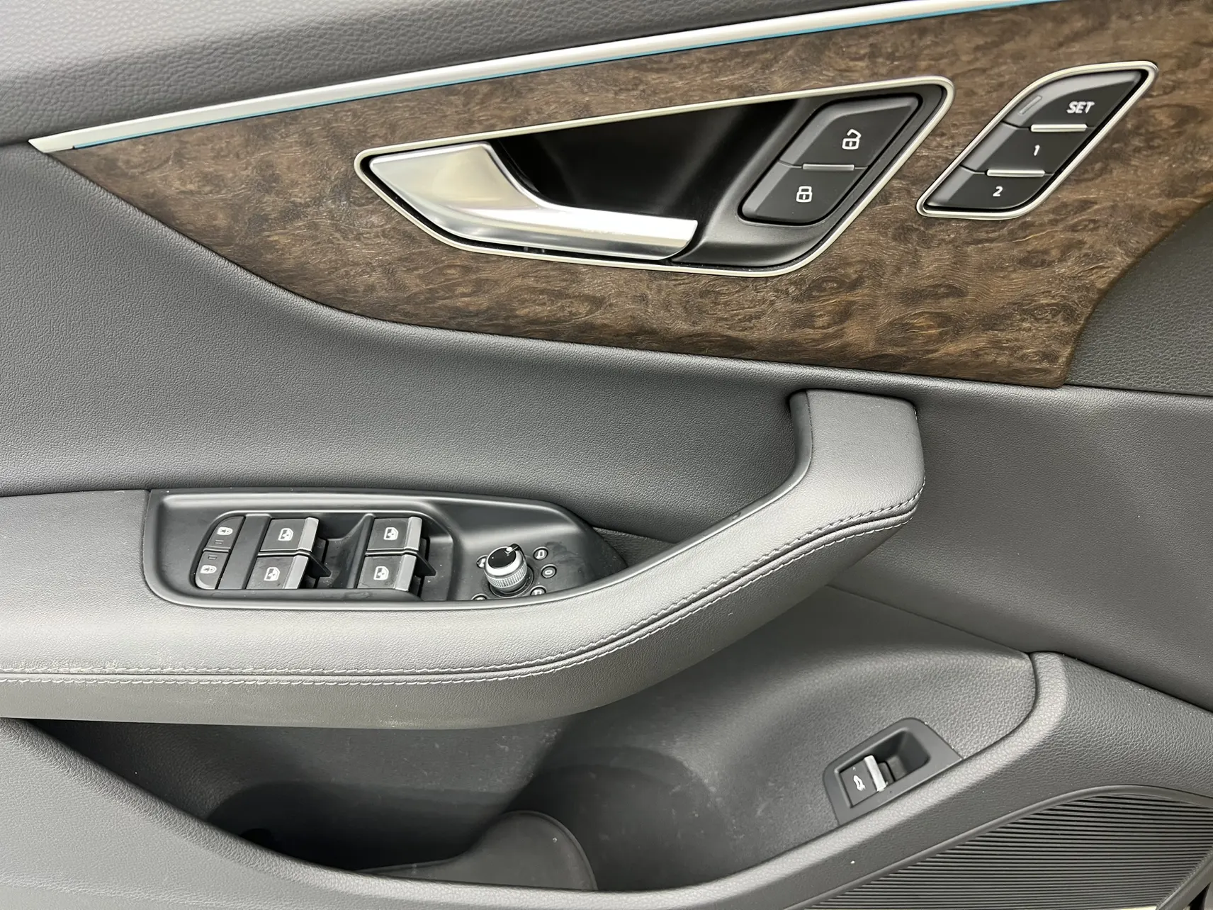 Audi Q7 55 TFSI, 2023 19