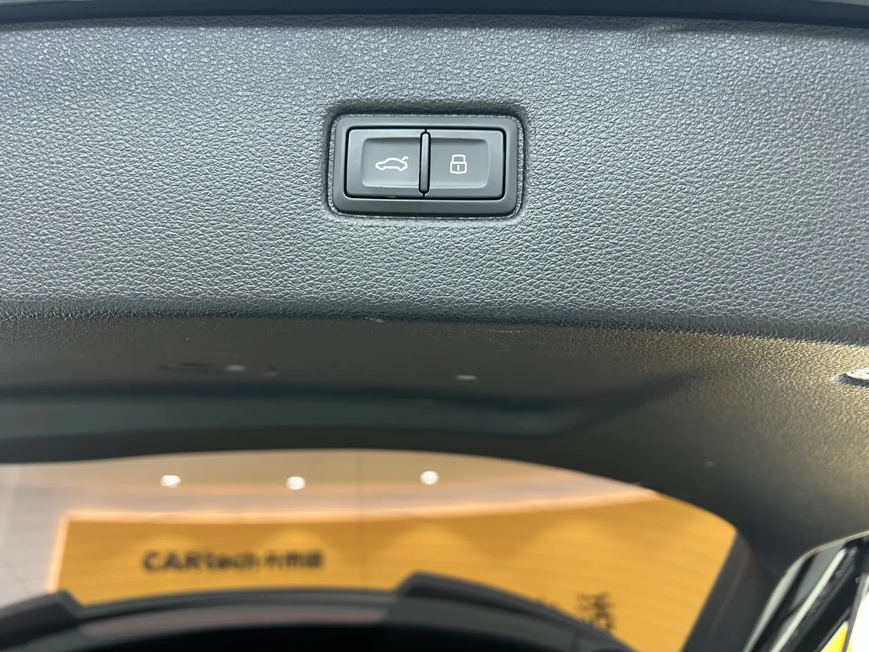 Audi Q7 55 TFSI, 2023 32