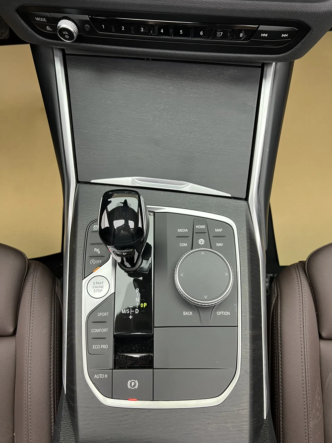 BMW 325i, 2020 24