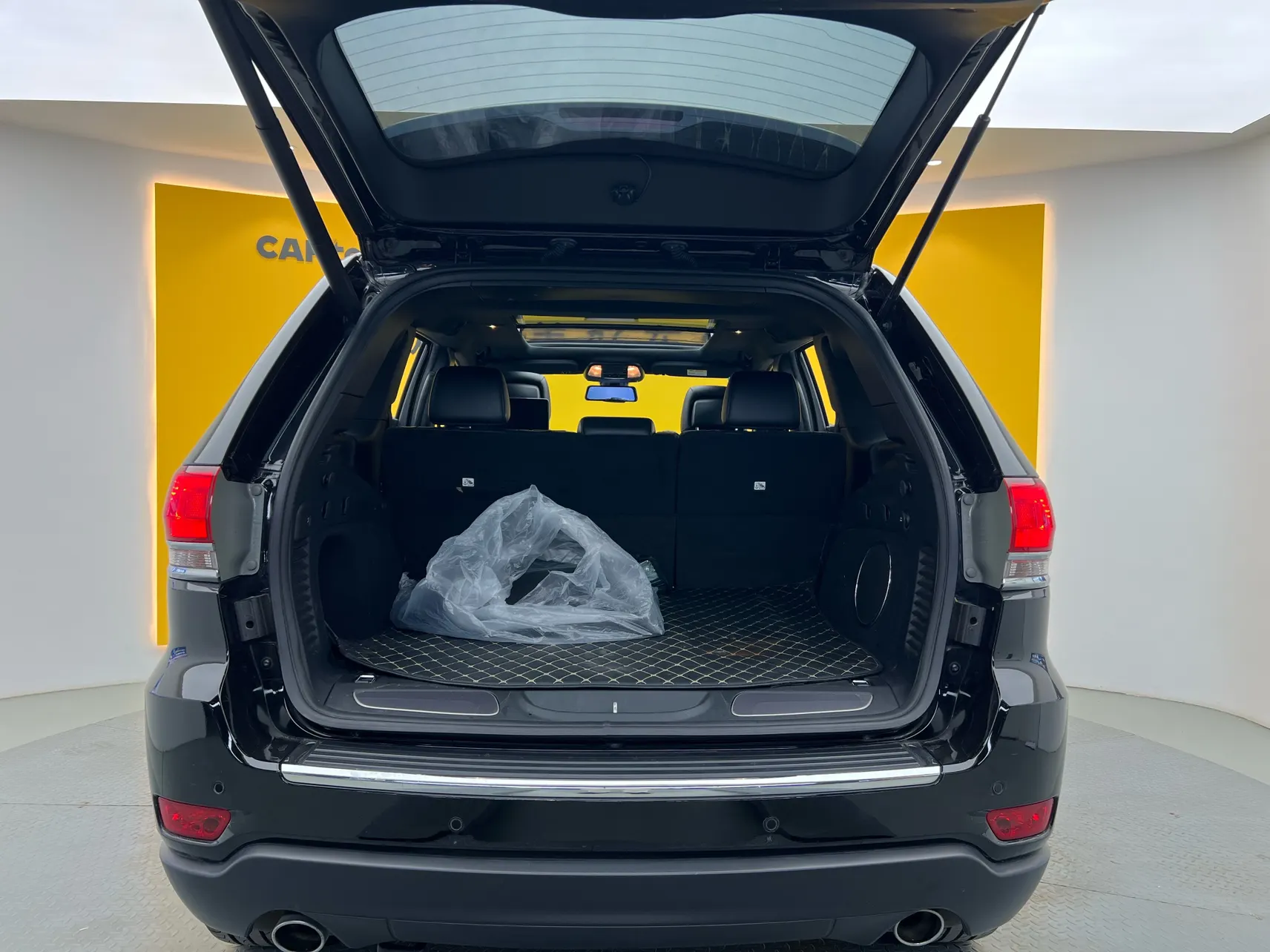 Jeep Grand Cherokee, 2019 4