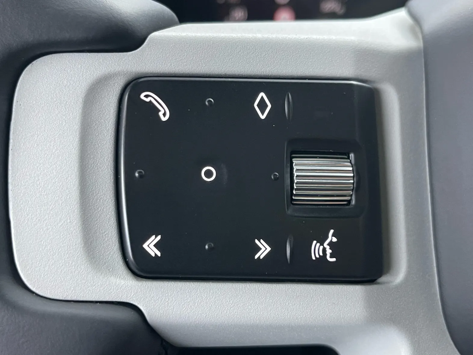 Land Rover Defender, 2022 29