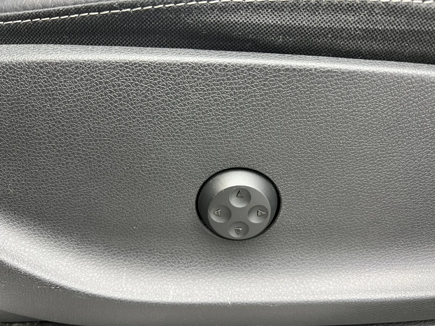 Mercedes-Benz V, 2021 33