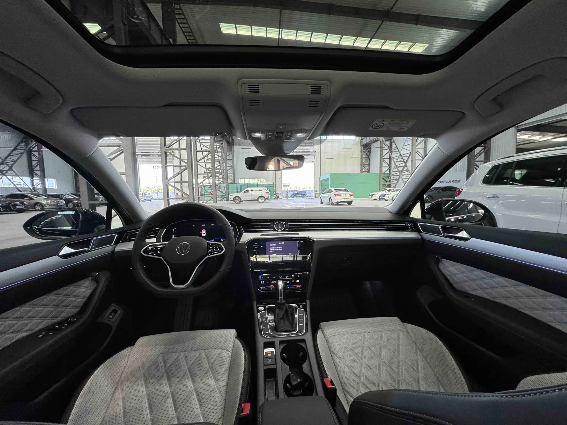 Volkswagen Magotan, 2025 7