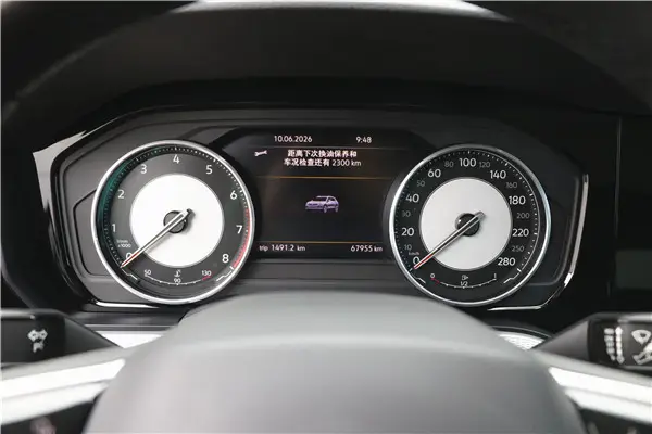 Volkswagen Touareg, 2022 3
