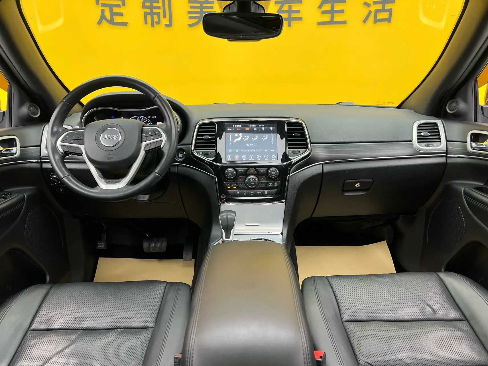 Jeep Grand Cherokee, 2022 15