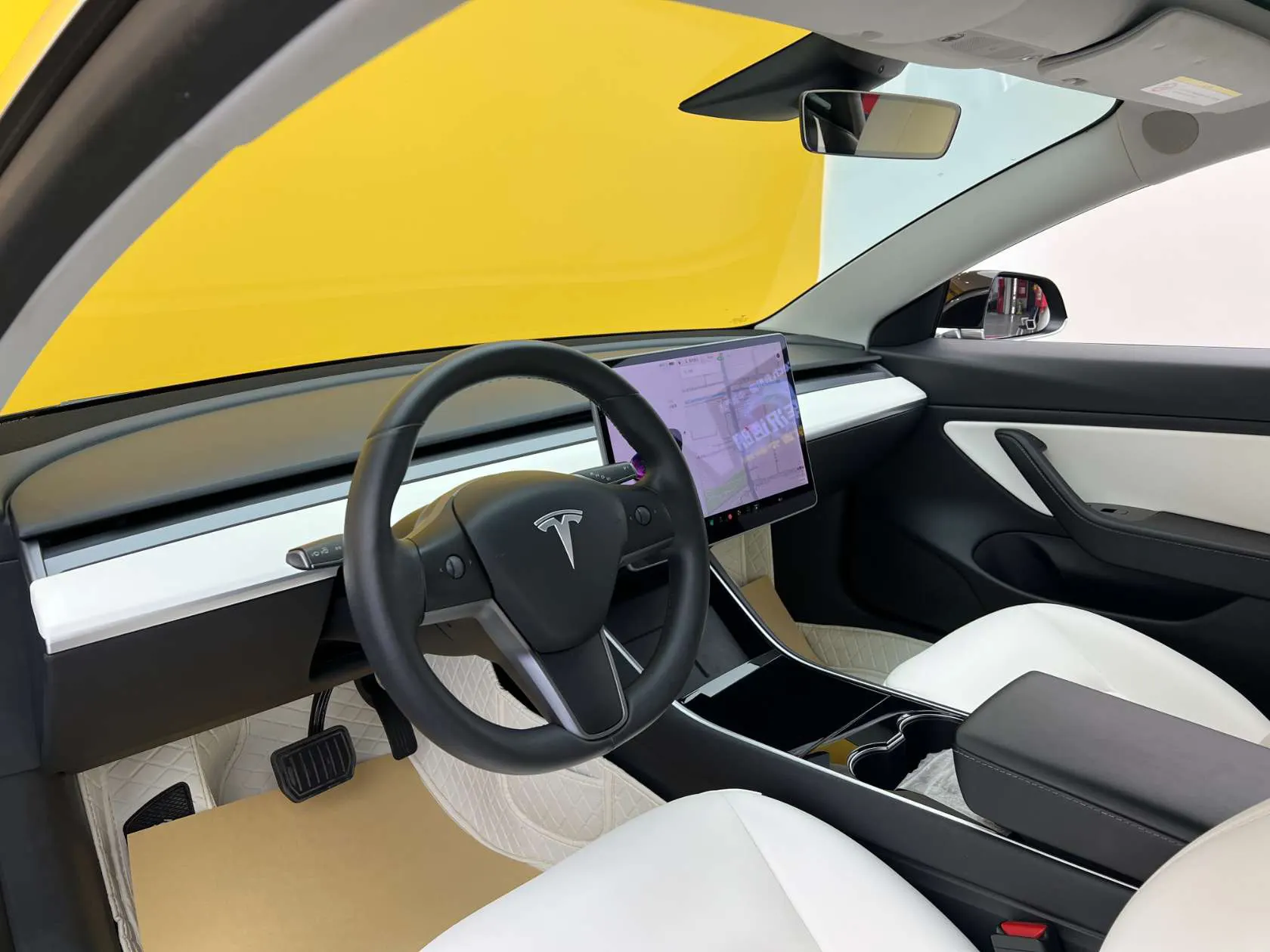 Tesla Model 3, 2020 34