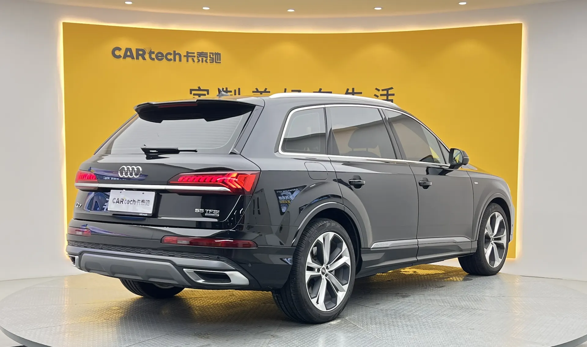 Audi Q7 55 TFSI, 2023 4