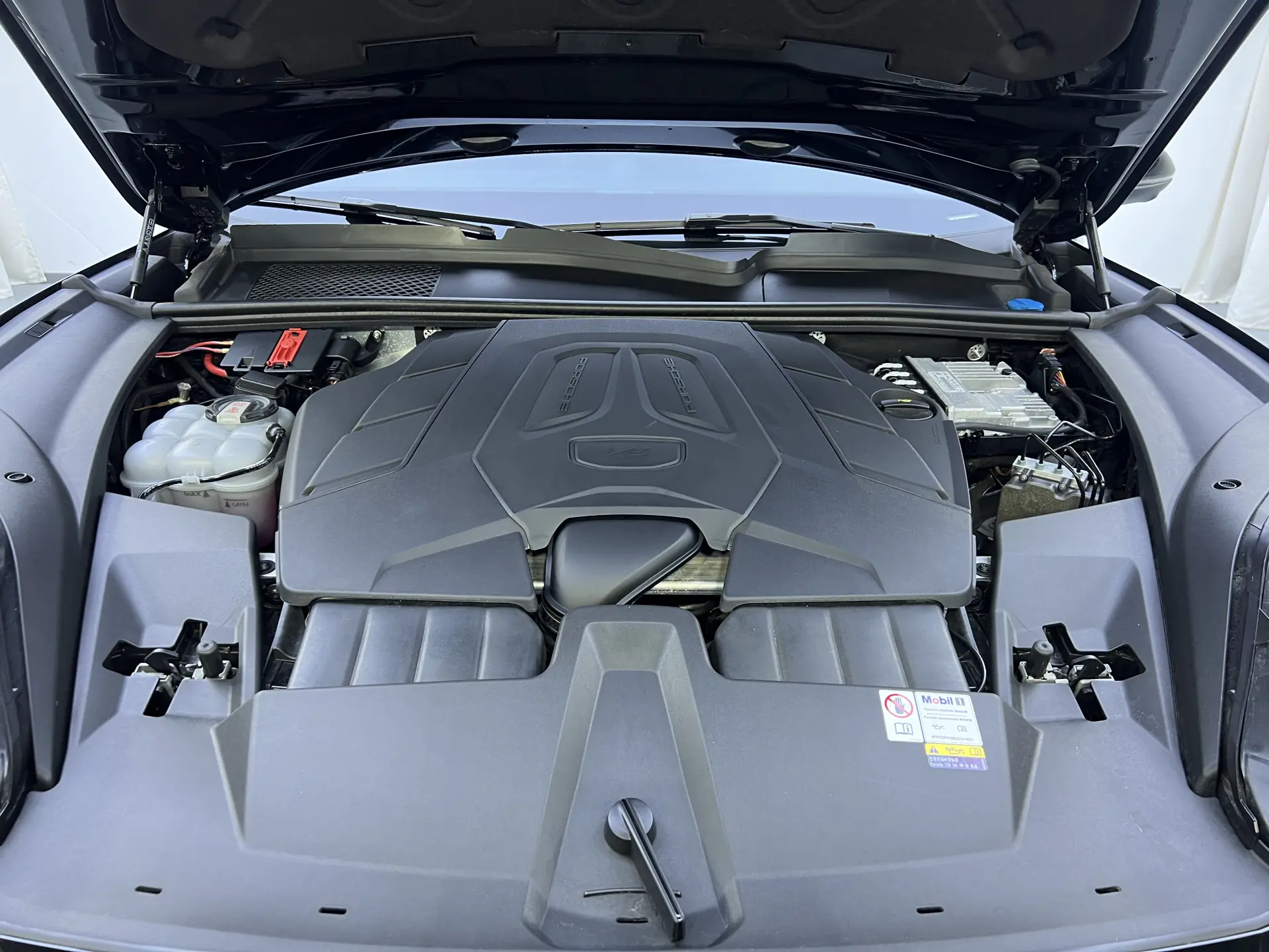 Porsche Cayenne, 2024 4