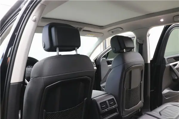 Volkswagen Touareg, 2022 19