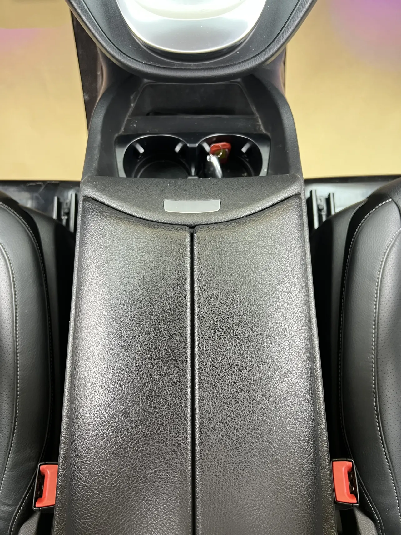 Mercedes-Benz V, 2021 26