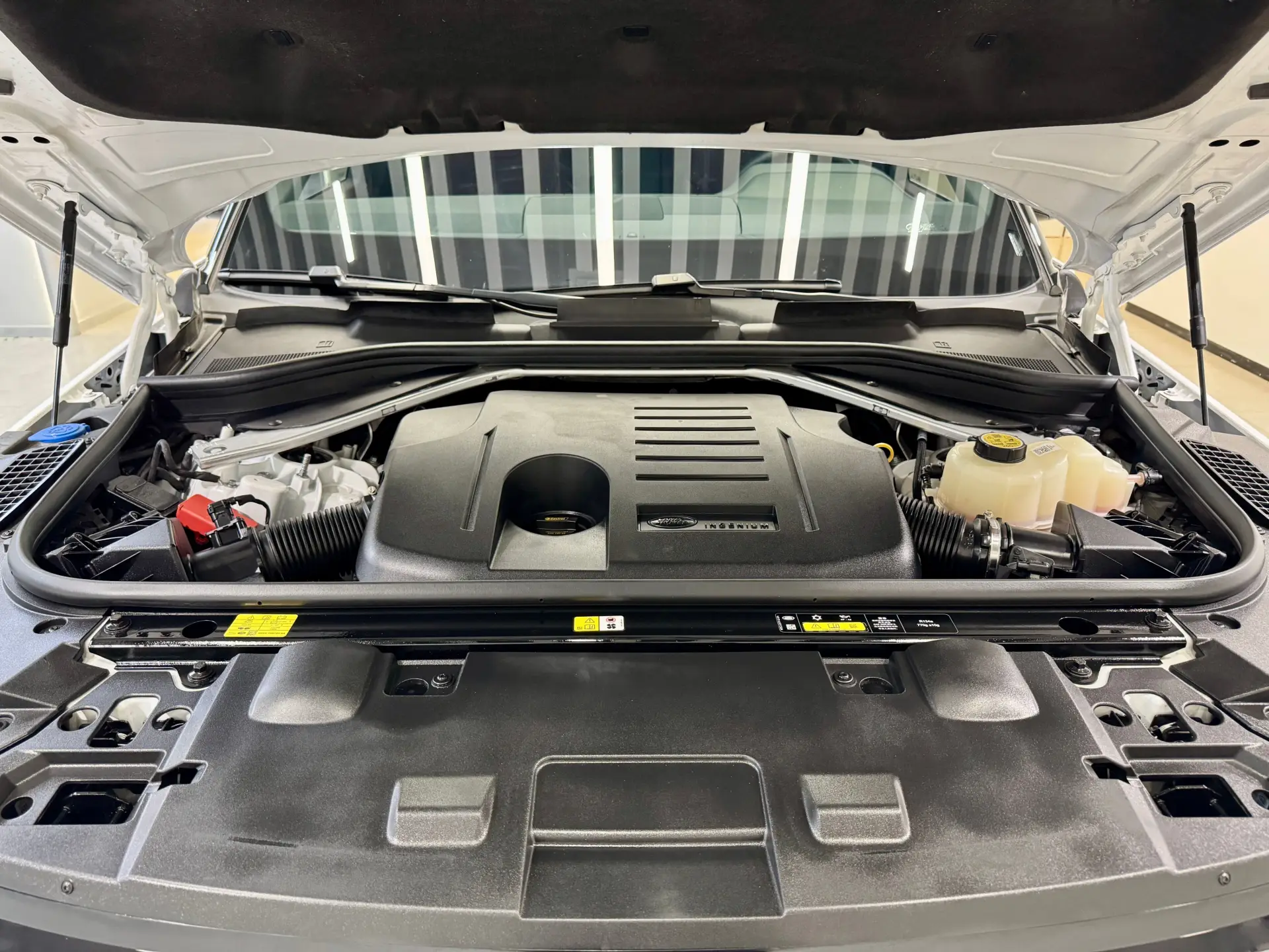 Land Rover Range Rover Sport, 2024 19