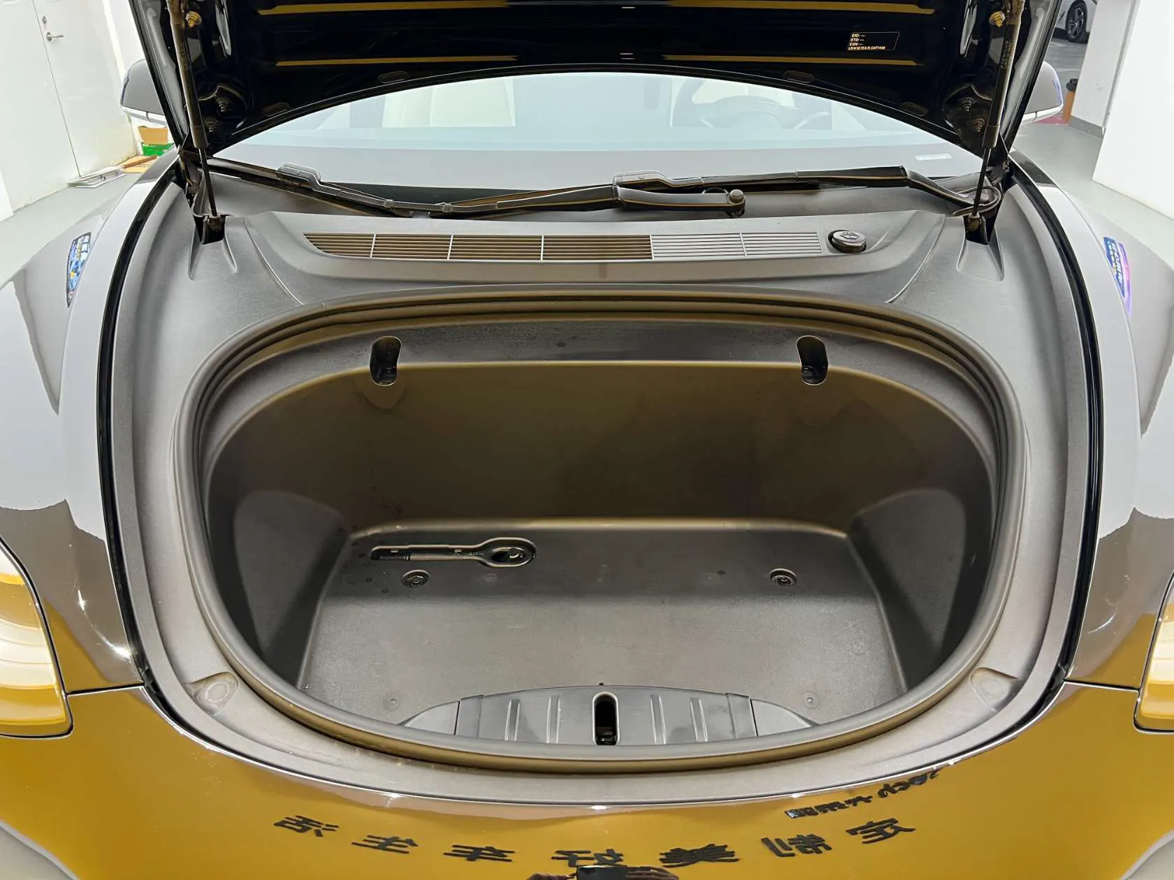 Tesla Model 3, 2020 10