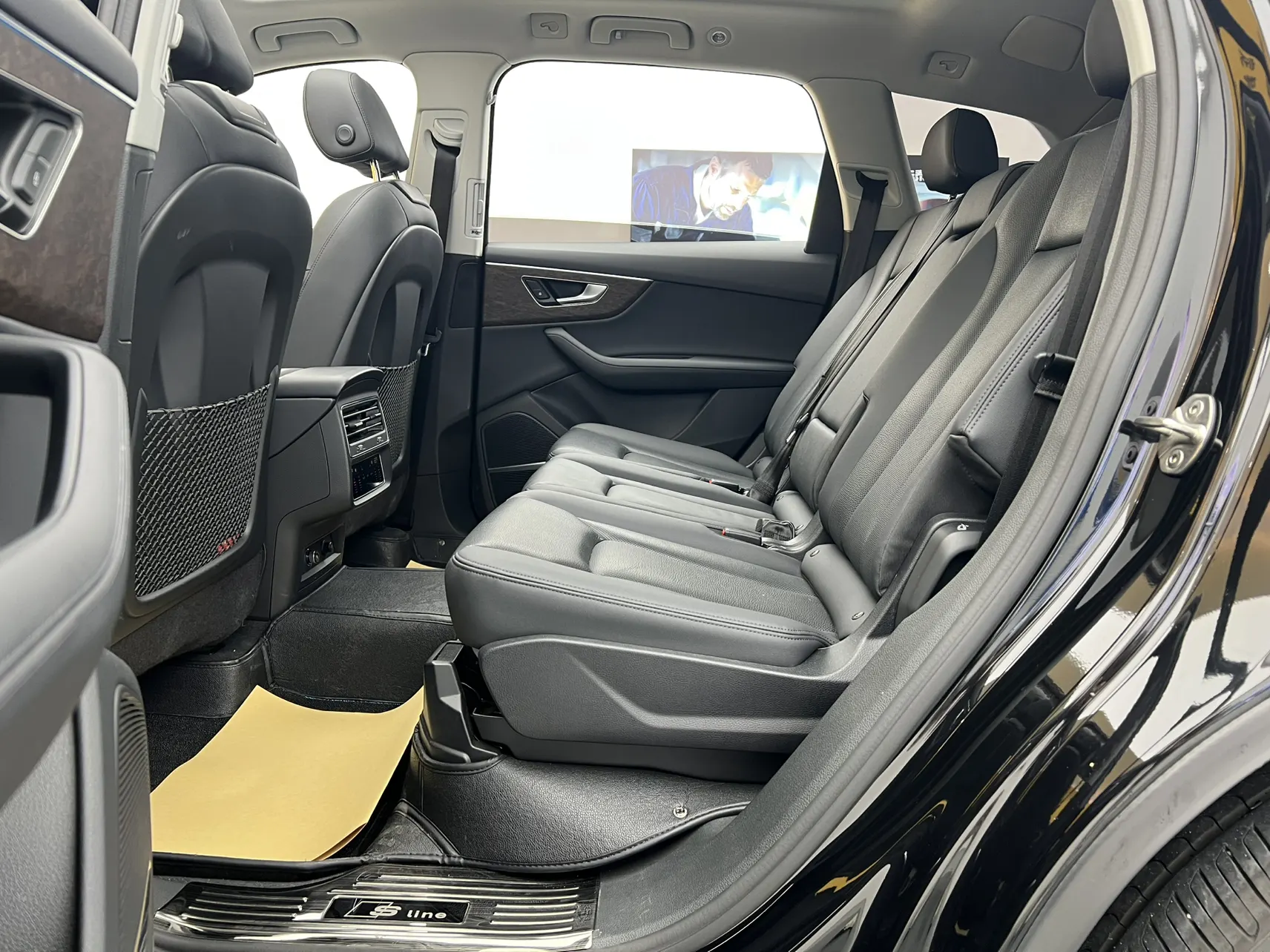 Audi Q7 55 TFSI, 2023 22