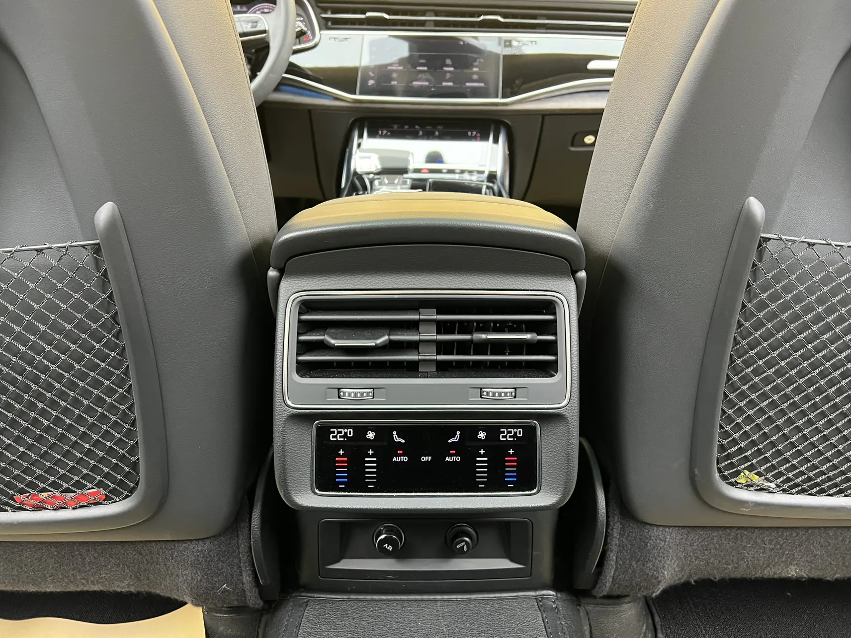 Audi Q7 55 TFSI, 2023 40