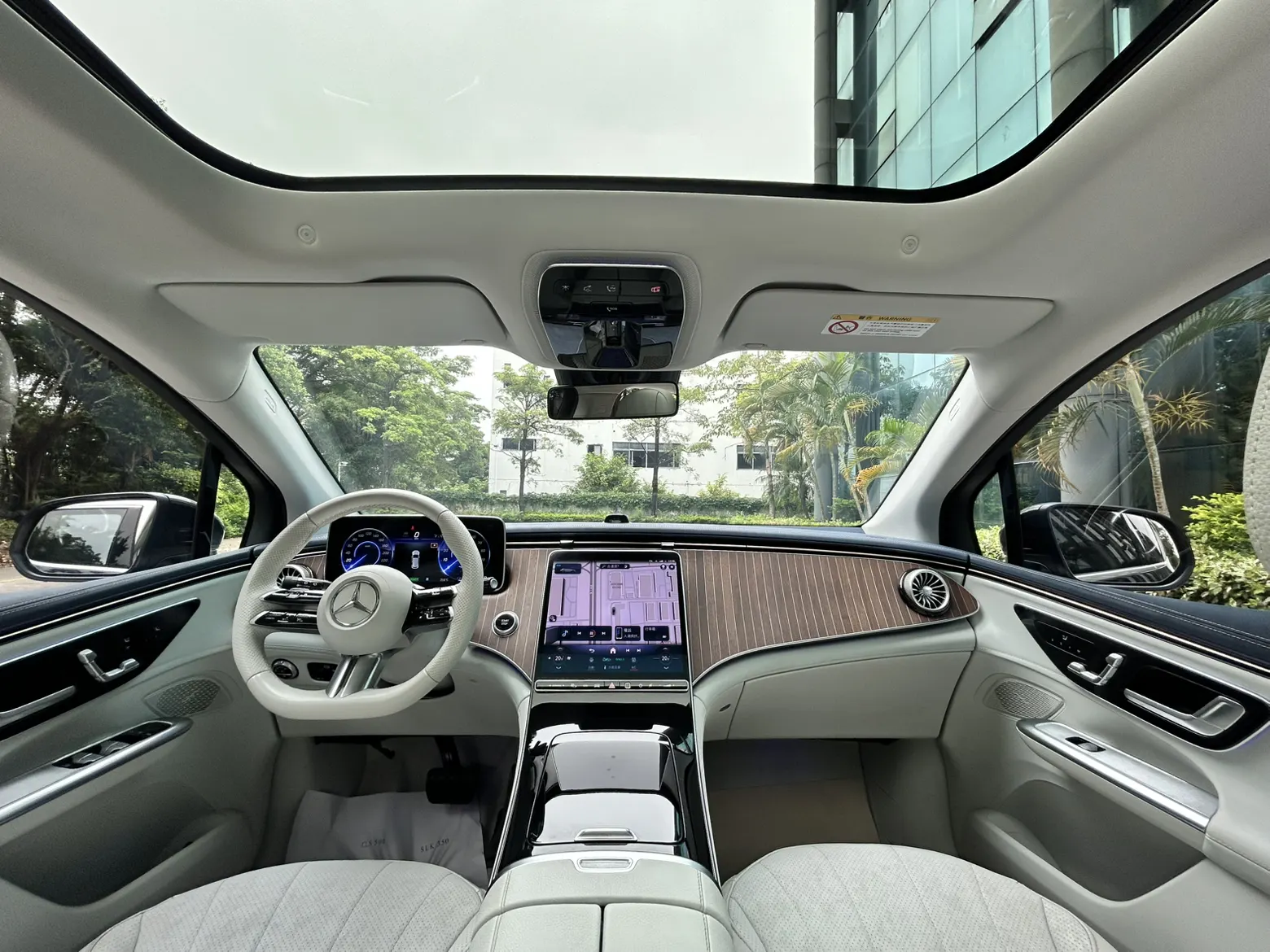 Mercedes-Benz EQE, 2023 27