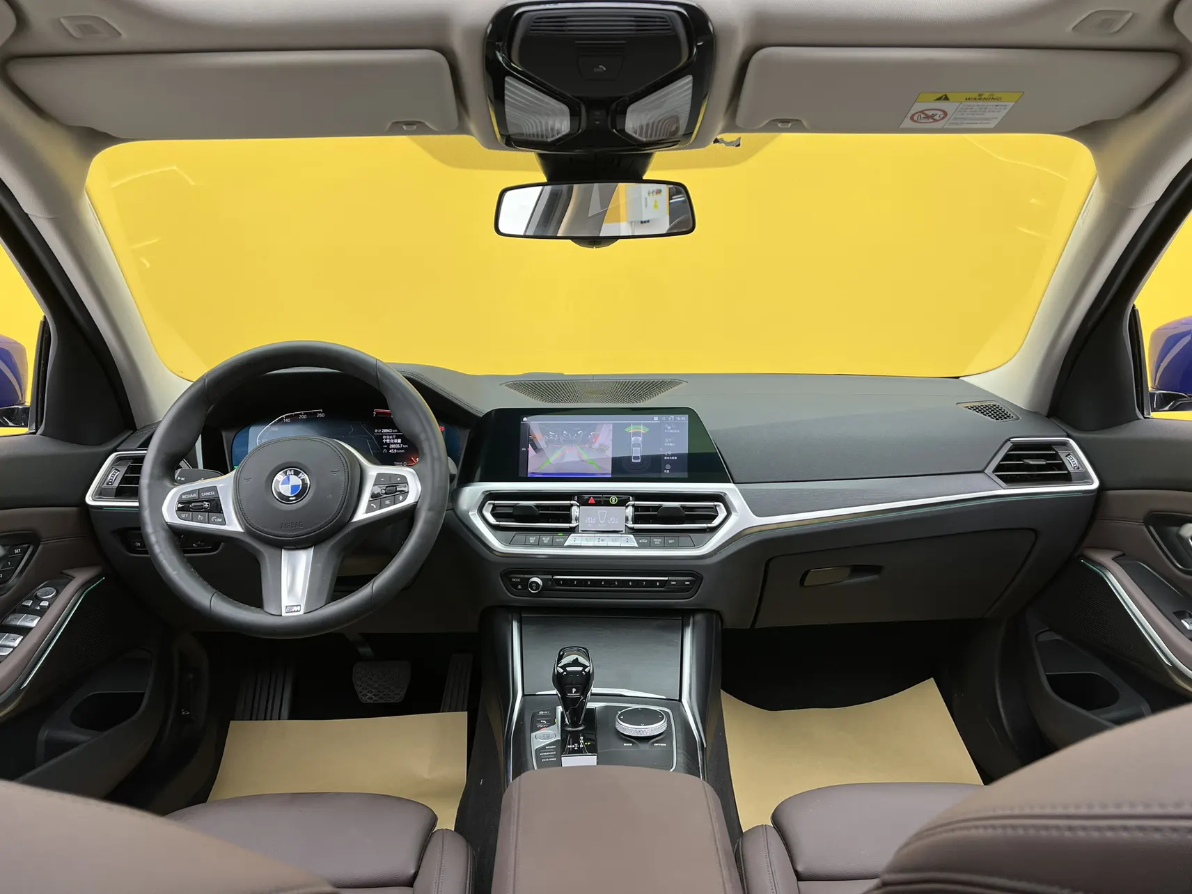 BMW 325i, 2020 34