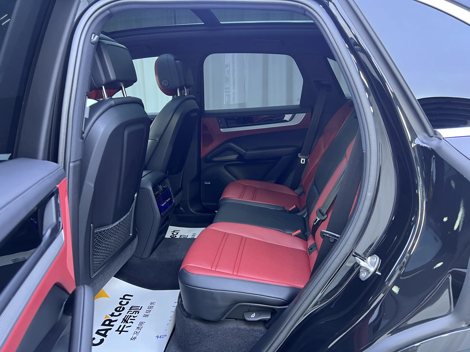 Porsche Cayenne, 2024 12
