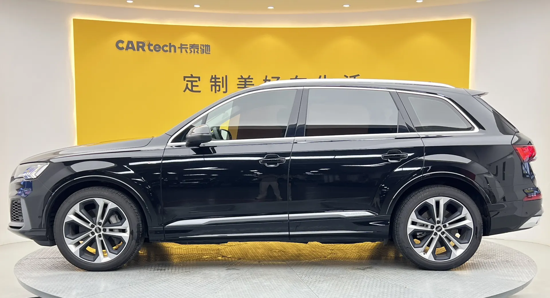Audi Q7 55 TFSI, 2023 7