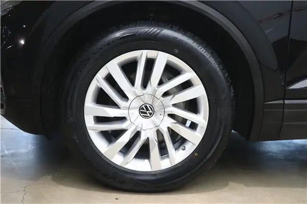 Volkswagen Touareg, 2022 27