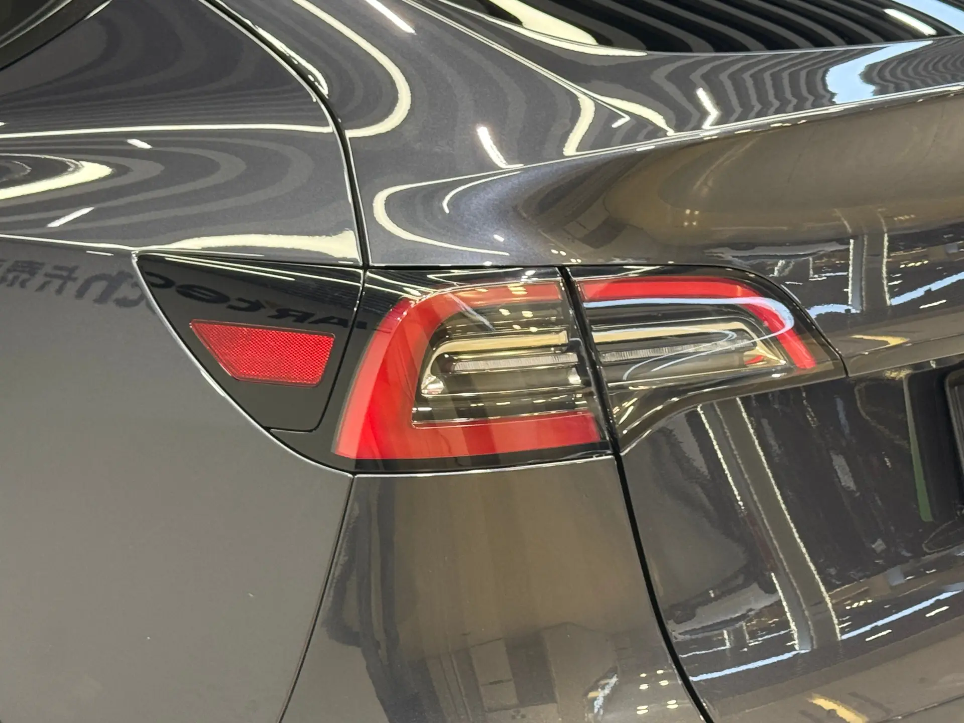 Tesla Model Y, 2024 4