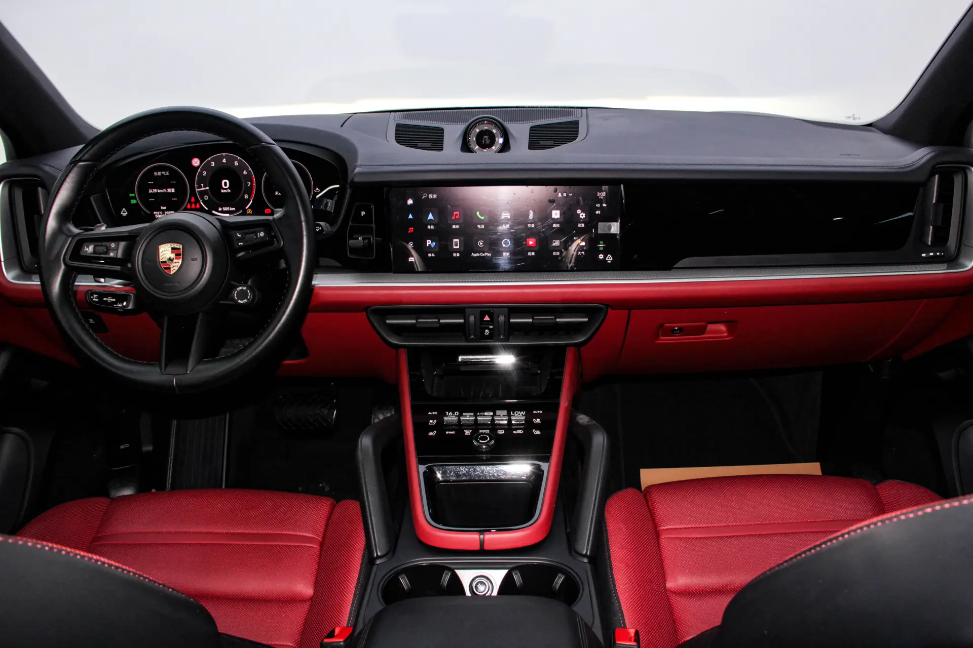 Porsche Cayenne, 2023 13