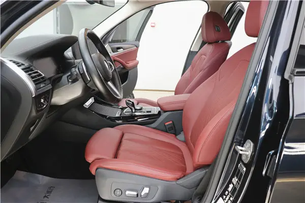BMW X3, 2022 все фото