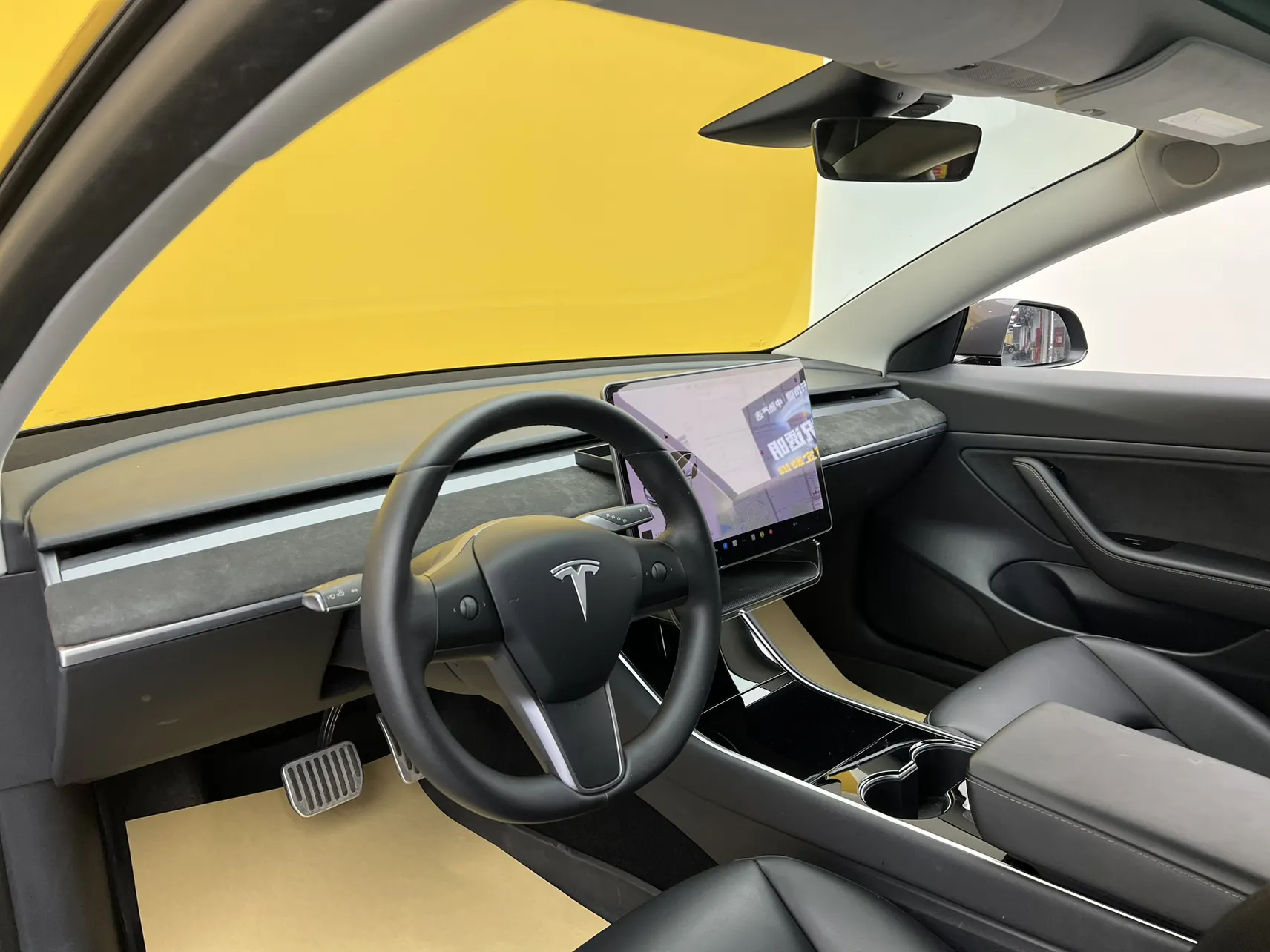 Tesla Model 3, 2020 33