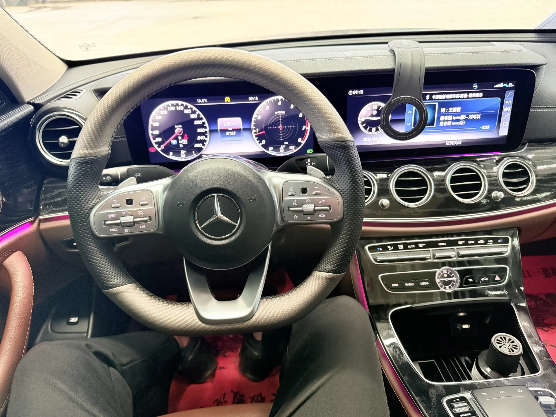 Mercedes-Benz E 200 L, 2019 10