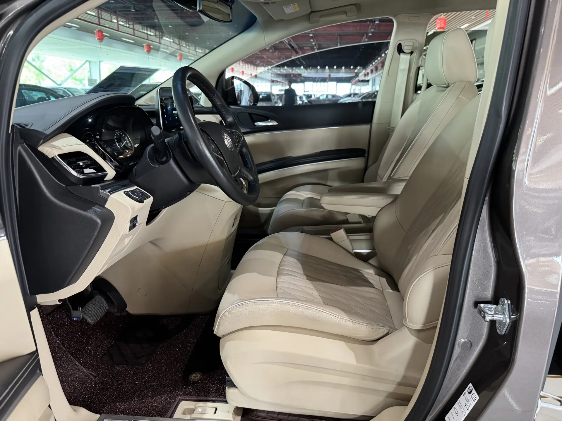 Buick GL8, 2023 17