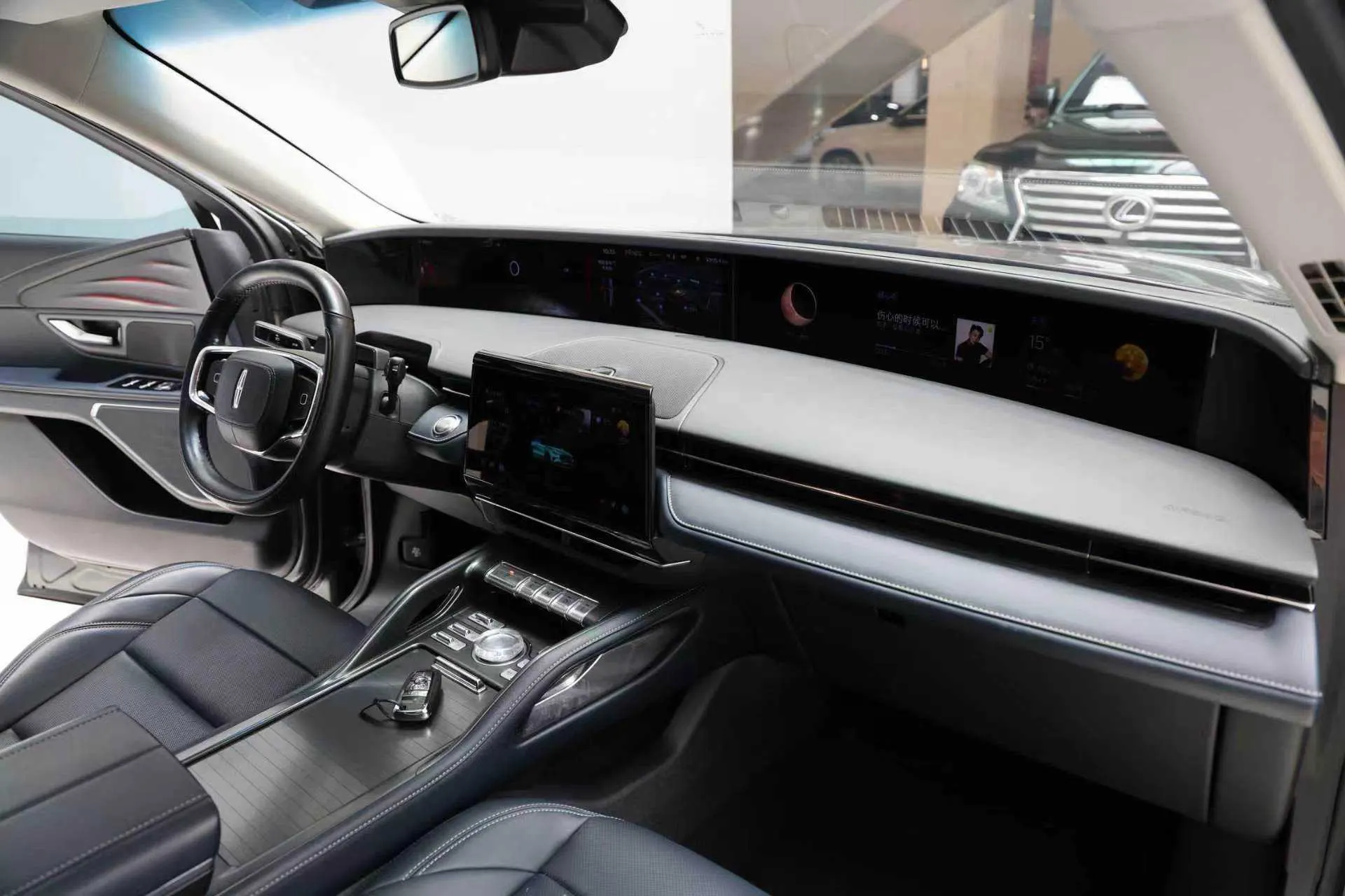 Lincoln Nautilus, 2023 11